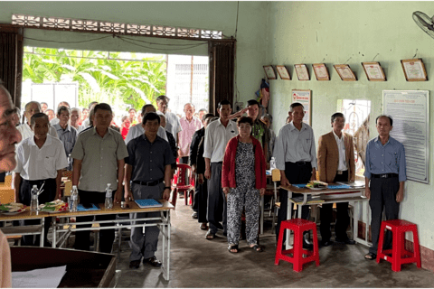Hội Người Cao tuổi phường Trần Hưng Đạo tổ chức Lễ ra mắt Câu lạc bộ Liên thế hệ tự giúp nhau