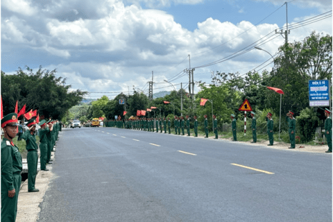 THÀNH PHỐ KON TUM CHUẨN BỊ ĐÓN ĐOÀN CHỞ HÀI CỐT LIỆT SĨ VỀ NƯỚC